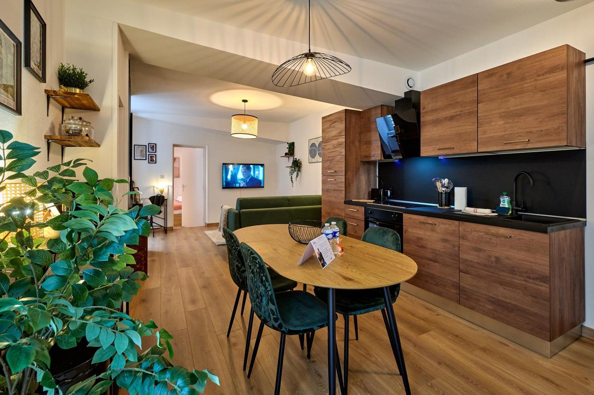 Le Oliva Chez Les M By Primo Conciergerie Apartment Nevers Exterior photo